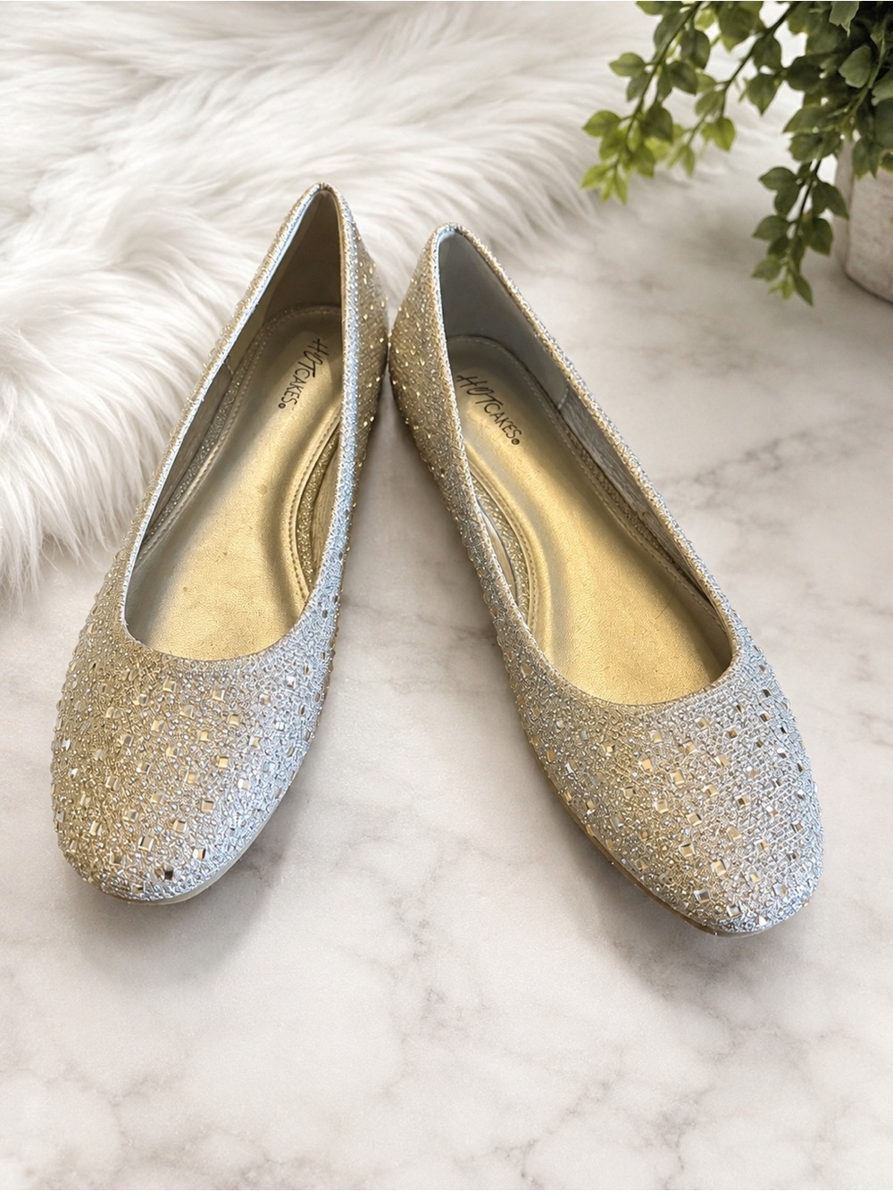 Hot Cakes Silver Rhinestone Glitter Ballet Flats Women’s Size 8M Sparkly